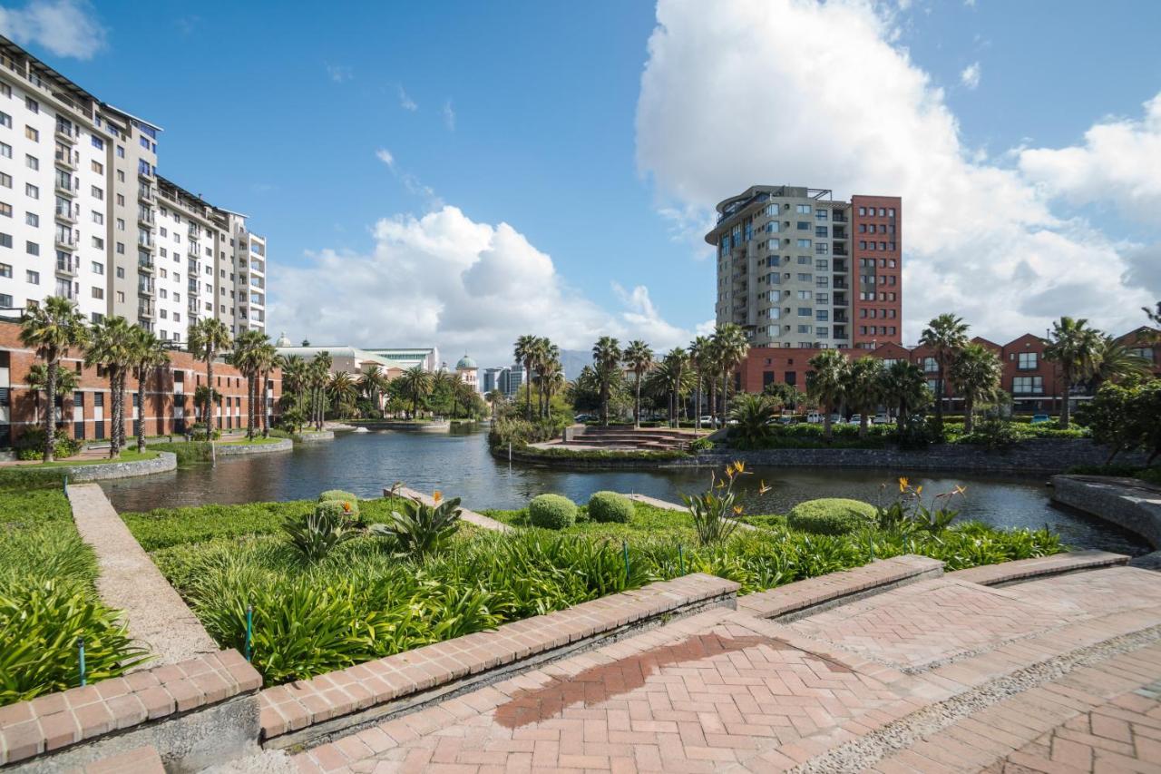 Citystay Apartments Century City ケープタウン エクステリア 写真
