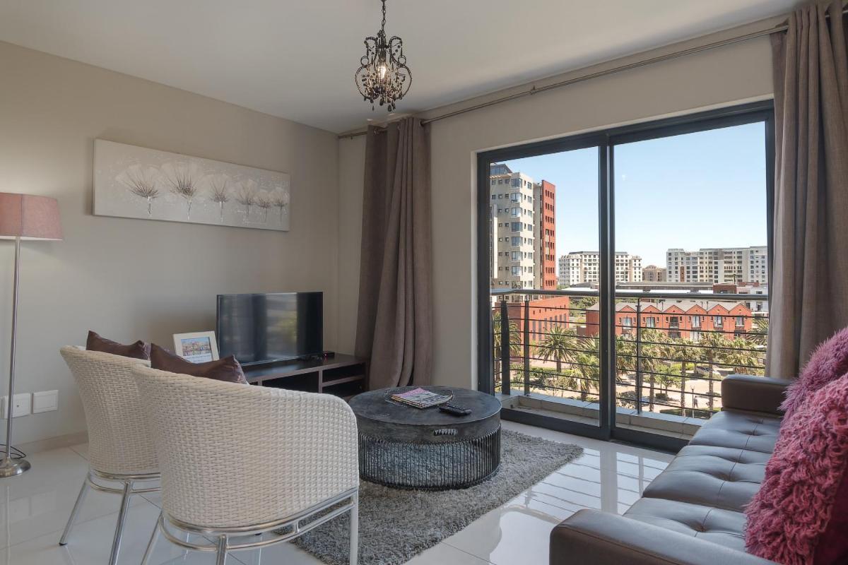 Citystay Apartments Century City ケープタウン エクステリア 写真