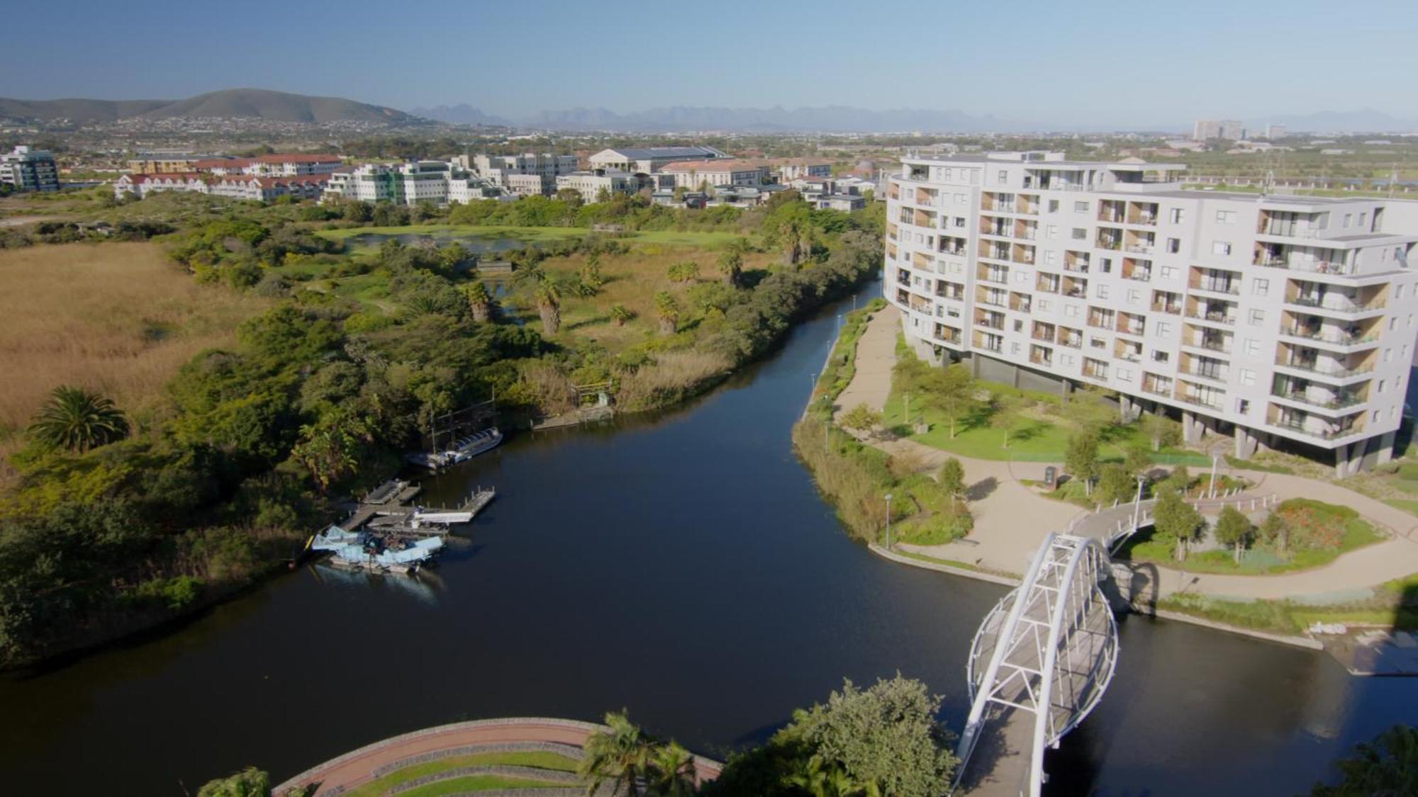 Citystay Apartments Century City ケープタウン エクステリア 写真