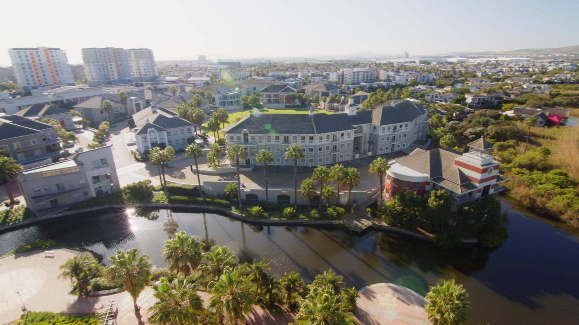 Citystay Apartments Century City ケープタウン エクステリア 写真