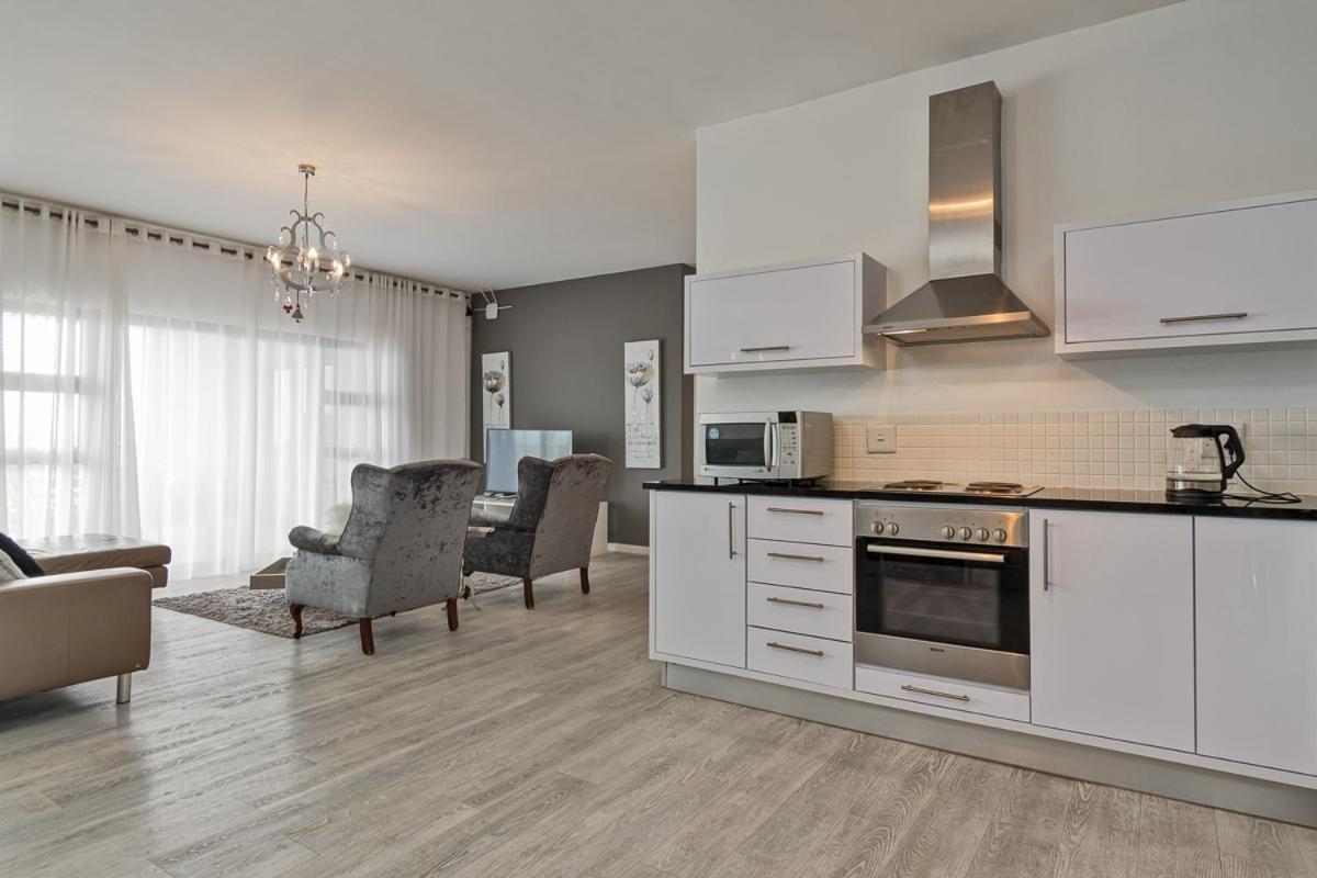 Citystay Apartments Century City ケープタウン エクステリア 写真