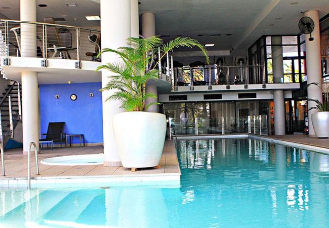 Citystay Apartments Century City ケープタウン エクステリア 写真